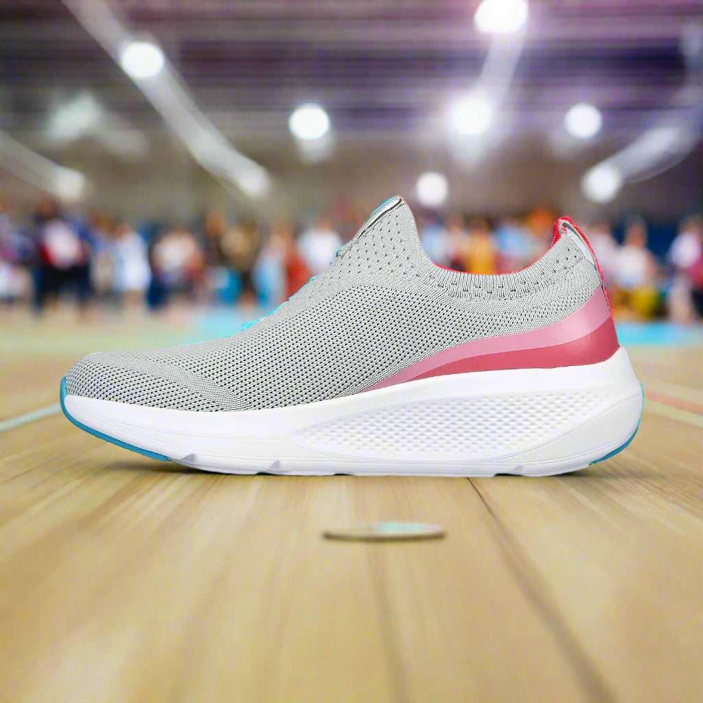 Skechers_128320ID-GYPK_SportsShoes_Left_Instasport