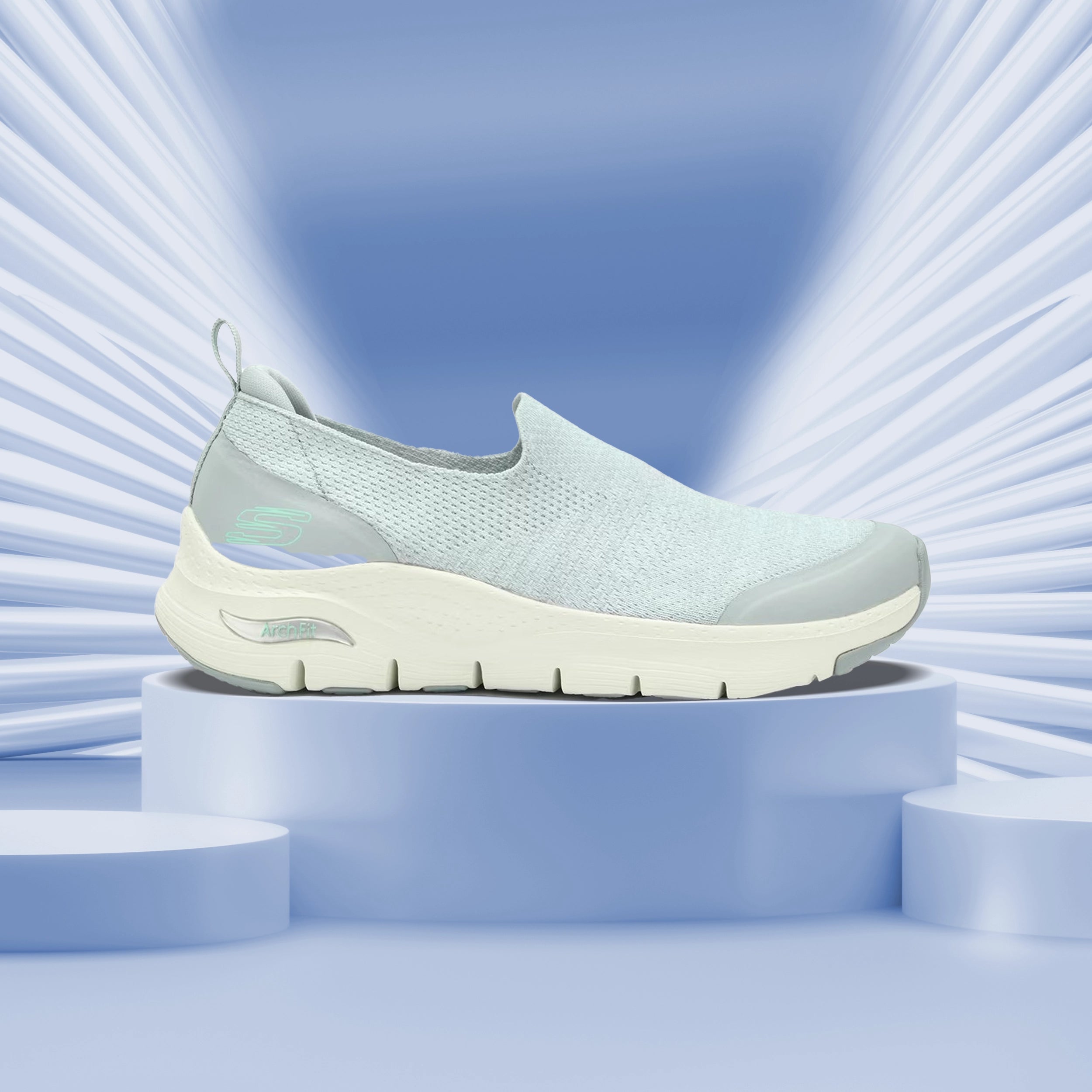 Skechers_149563-LTGY_SportsShoes_Instasport