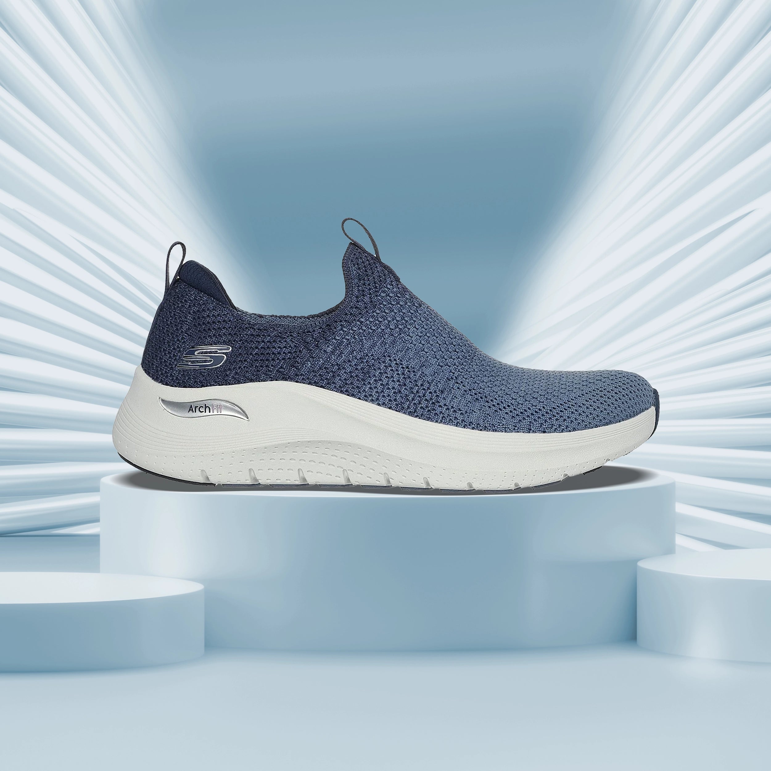 Skechers_150055-BLNV_SportsShoes_Instasport