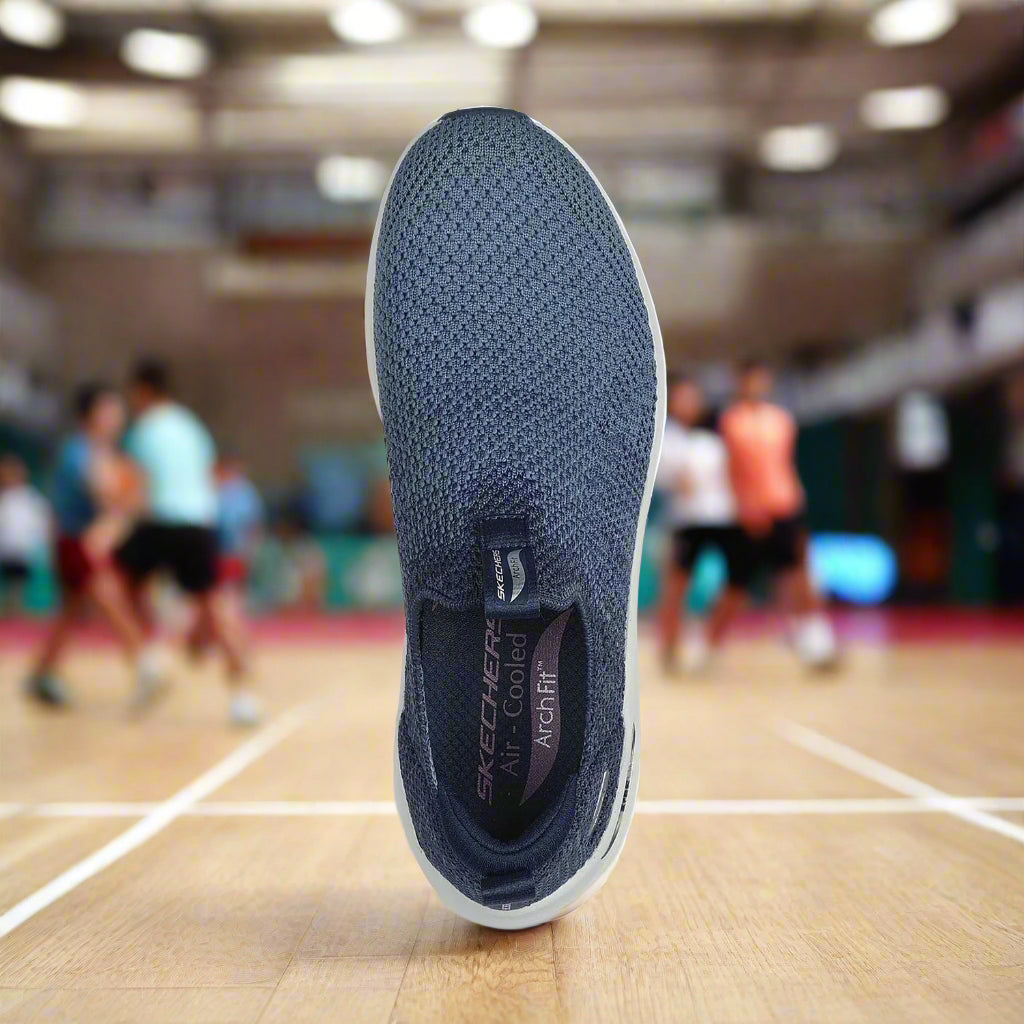 Skechers_150055-BLNV_SportsShoes_Top_Instasport