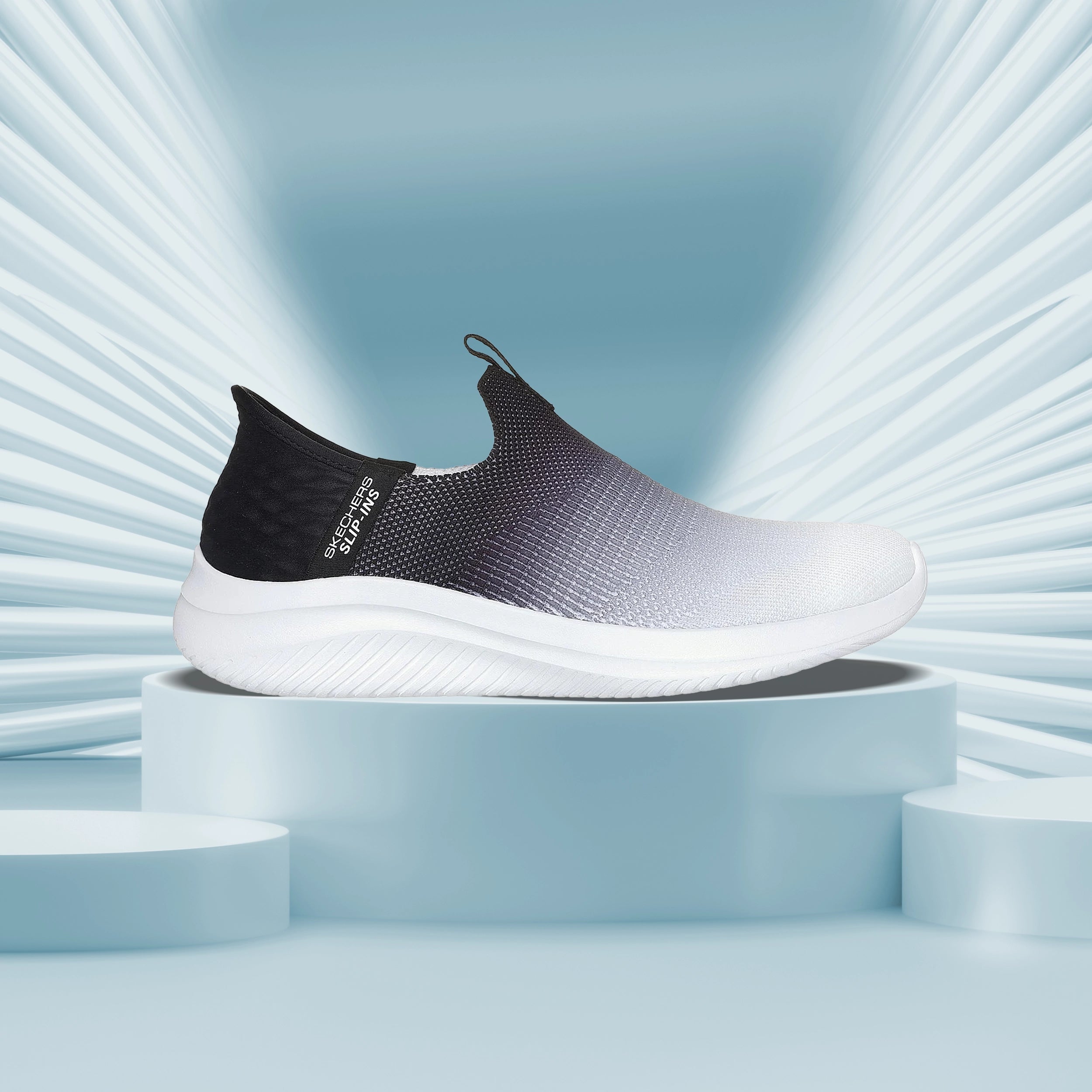 Skechers_150183-BKW_SportsShoes_Instasport