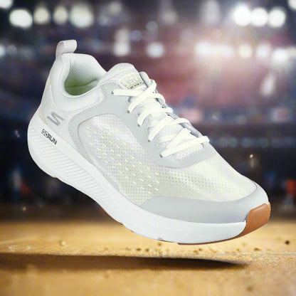 Skechers_220322-WGY_SportsShoes_Frontview_Instasport