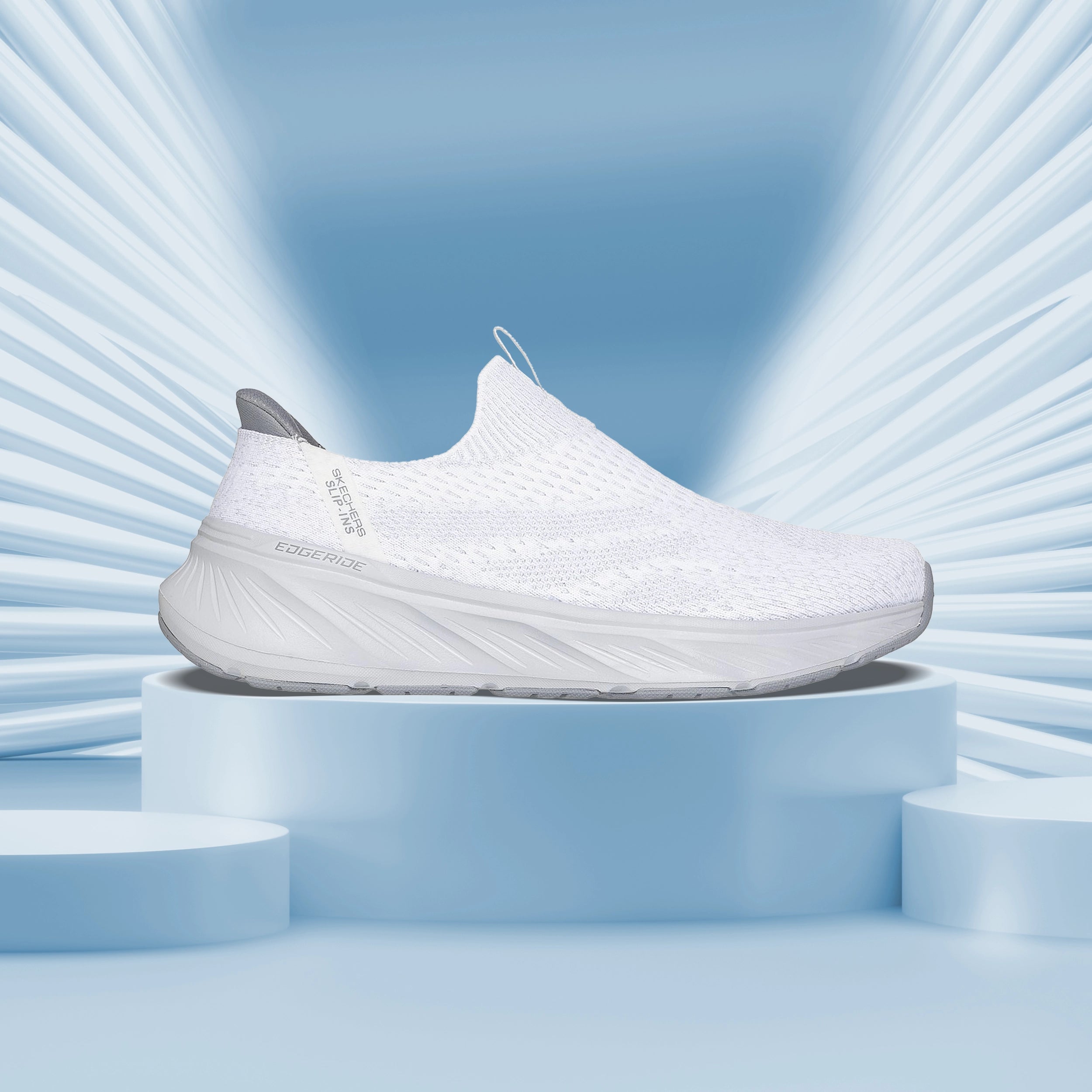 Skechers_232839-WGY_SportsShoes_Instasport