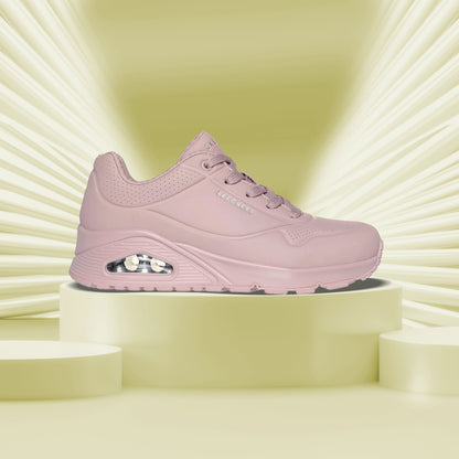 Skechers_73690-LTMV_SportsShoes_Instasport