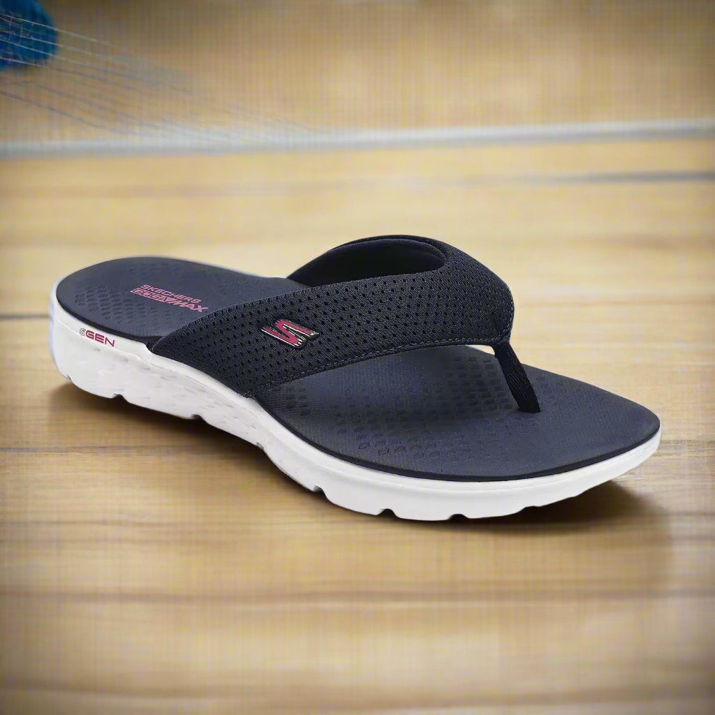 Skechers_894195ID-NVRD_Casual Sandals_Front_Instasport