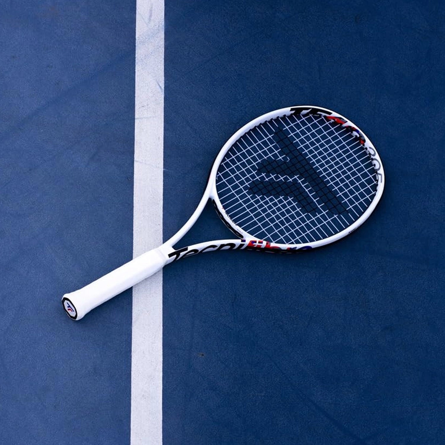 Tecnifibre_TF-40_305_18x19_Tennis_Racquet_Topview_Instasport