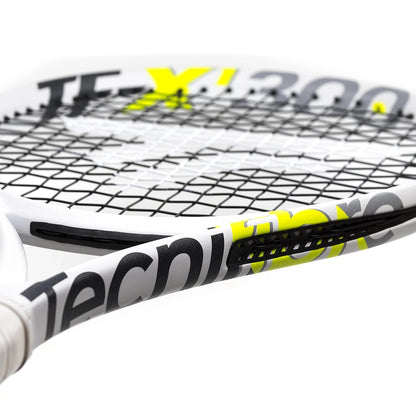 Tecnifibre_TF-X1_285_Tennis_Racquet_Grommet_Instasport