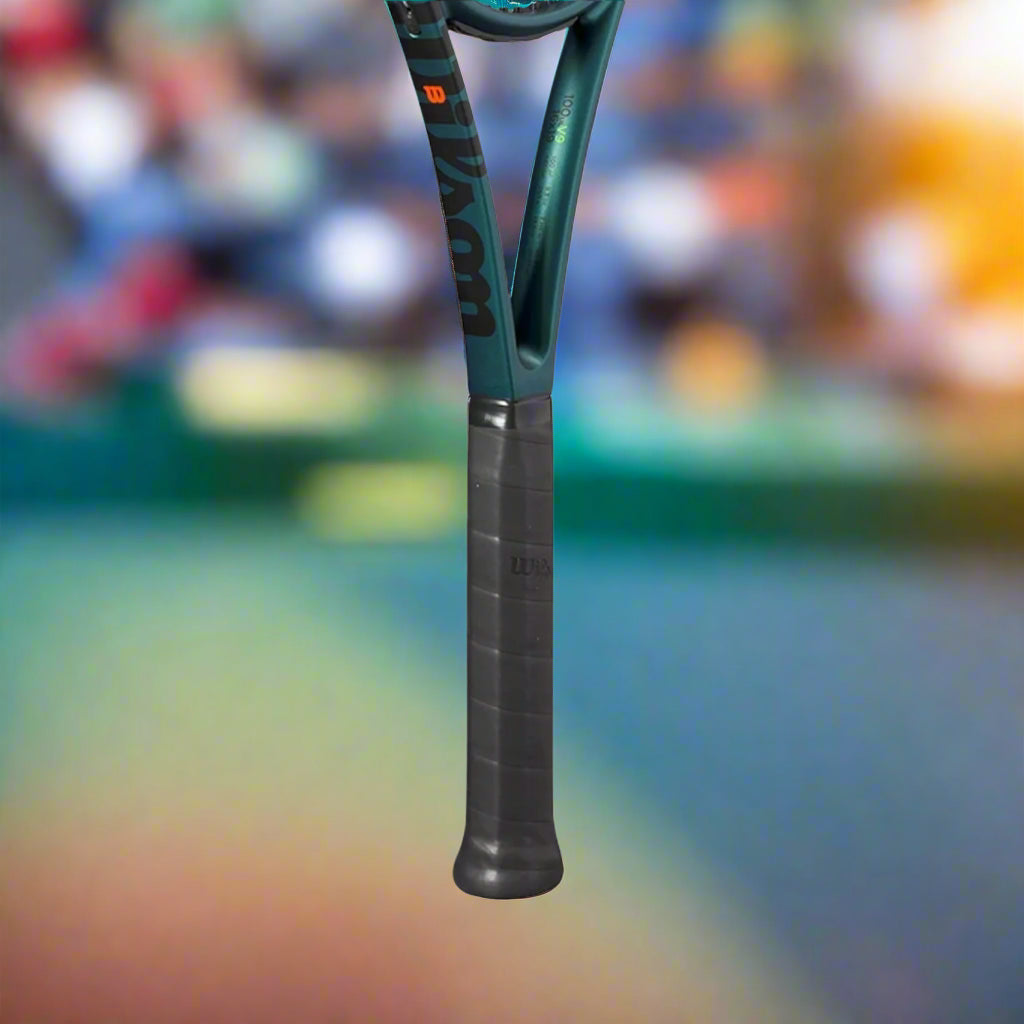 Wilson_Blade100UL_V9_Tennis_Racquet_Handle_InstaSport