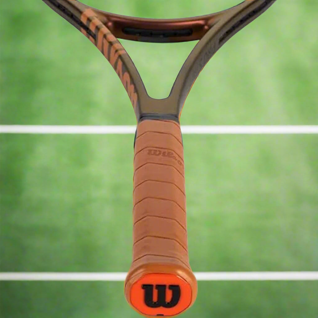 Wilson_ProStaff_97L_v14_TennisRacquet_Handle_Instasport
