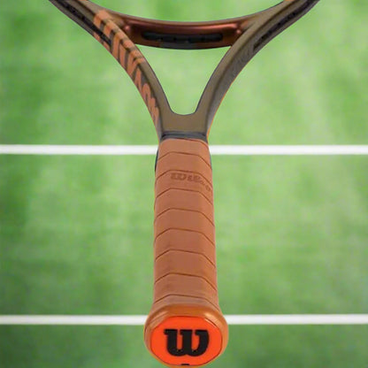 Wilson_ProStaff_97L_v14_TennisRacquet_Handle_Instasport