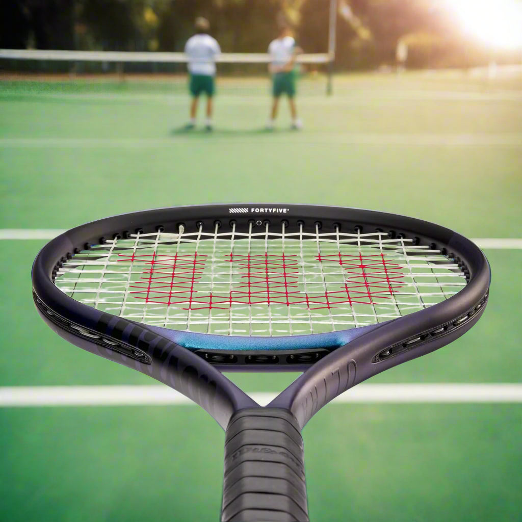 Wilson_Ultra_100V_4.0_Tennis_Racquet_Topview_Instasport
