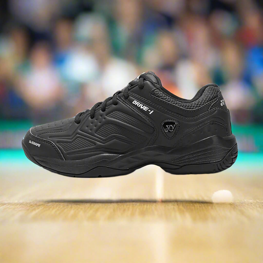 Yonex_Drive_IMen_s_Badminton_Shoes_Black_left_Instasport