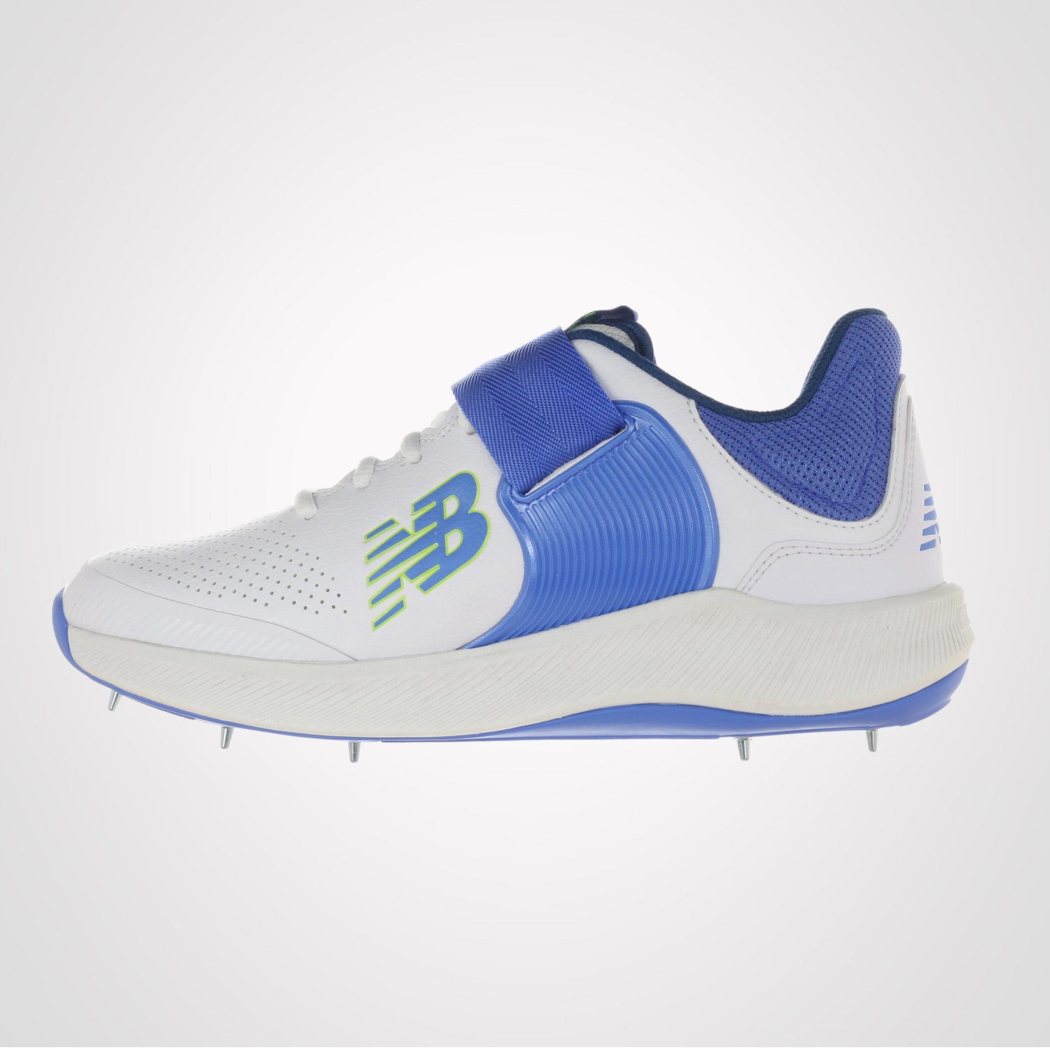 New Balance CK4040W5 Men's Cricket Spike Shoes - InstaSport