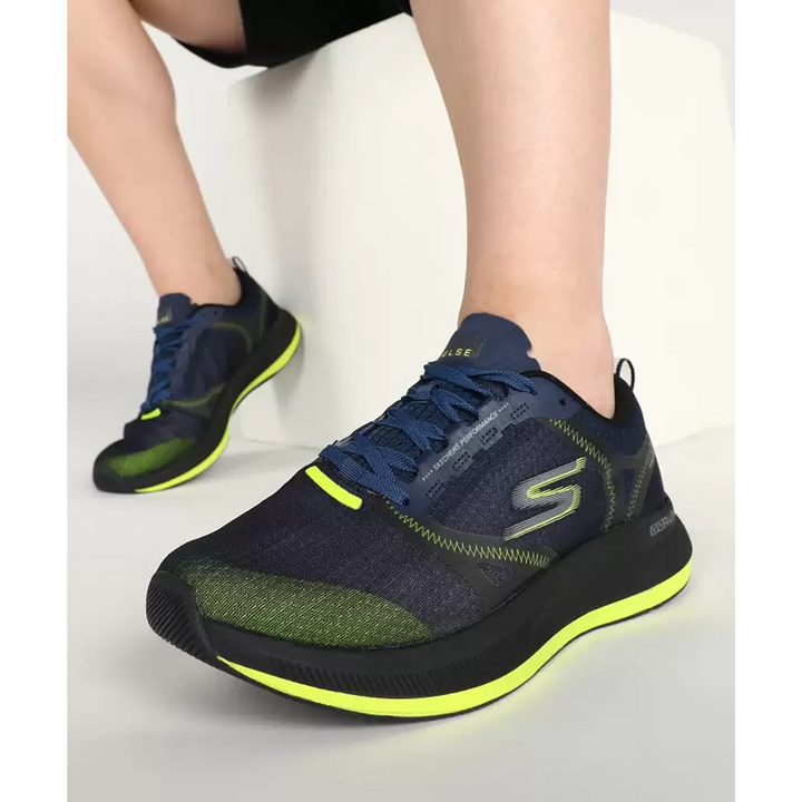 SKECHERS GO RUN PULSE - (220013-NVLM)